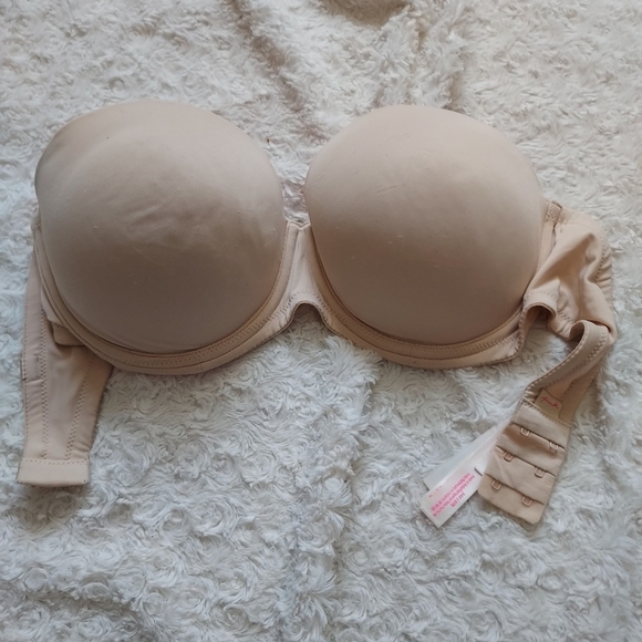 Victoria's Secret PINK Beige Wear Everywhere Multi Way Push up Bra 34D - Picture 1 of 7